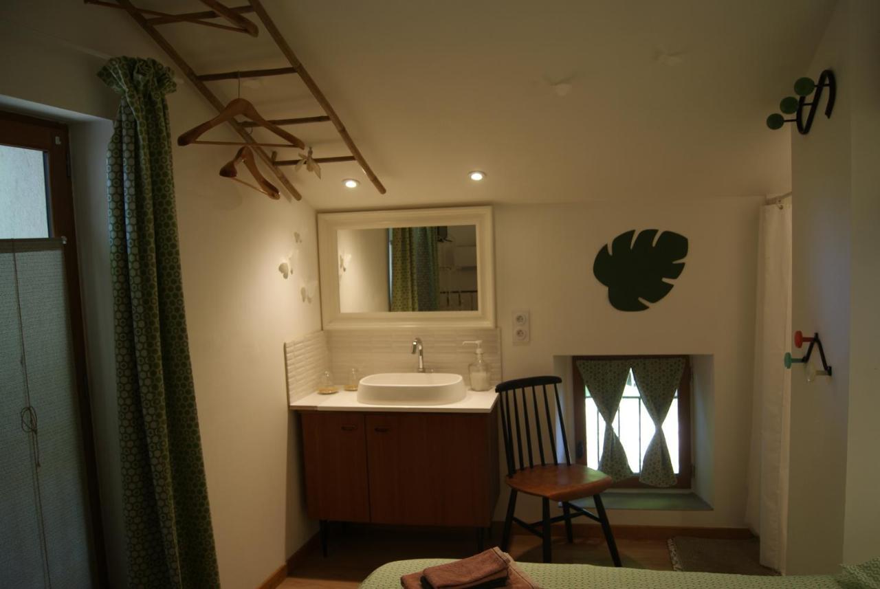 Bed and Breakfast Le Bourguet Solliès-Pont Esterno foto