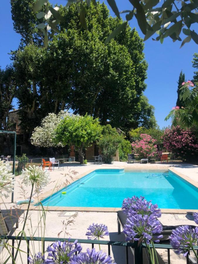 Bed and Breakfast Le Bourguet Solliès-Pont Esterno foto